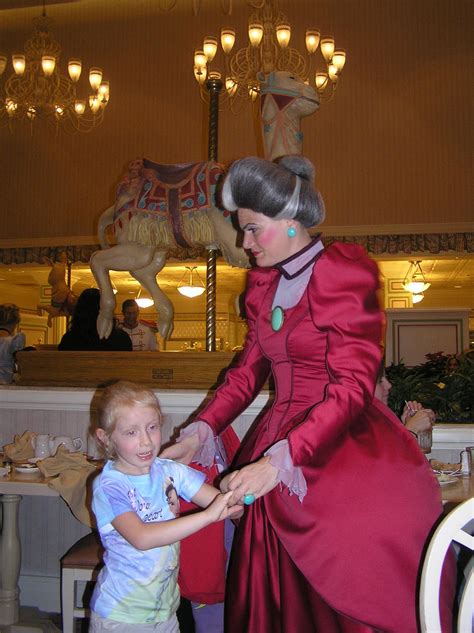 Disney Character Collection: 1900 Park Fare Character Dinner
