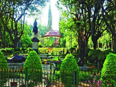cubbon park: Vehicle entry in Cubbon Park: Protest today