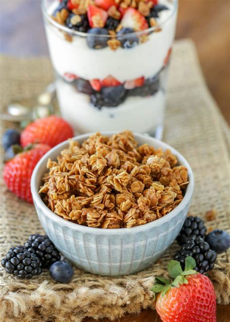Easy Homemade Granola Recipe