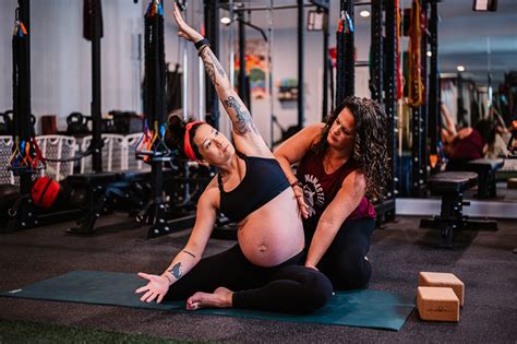 3 Tips for Round Ligament Pain Relief AKA Lightning Crotch - MamasteFit