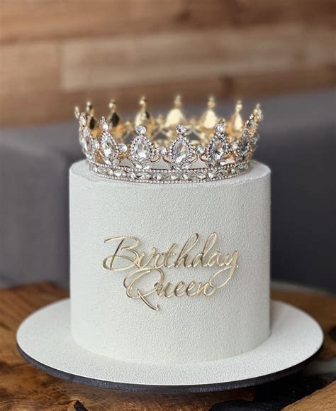 Birthdayideas queens birthday cake birthday cake crown beautiful birthday cakes – Artofit