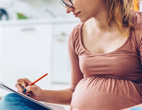 5 Tasks Every Pregnant Women Should AVOID - lifeberrys.com