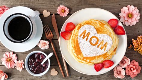 5 national restaurant chains delivering Mother's Day meals | Fox News