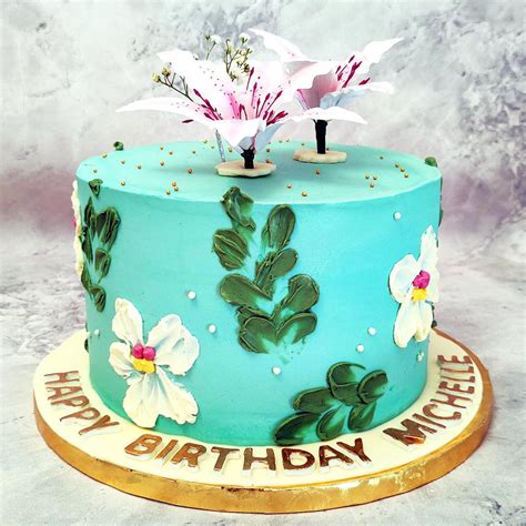 Lily Floral Cake | Edible Lily Floral Cake | Teal Floral Cake – Liliyum ...