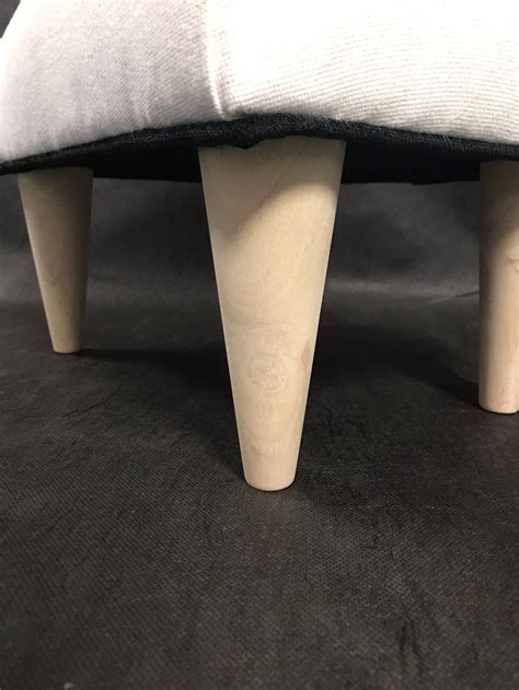 Footstool DIY 的图像结果
