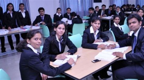 SAS Institute of Management Studies Mumbai Campus: Photos, Virtual Tour