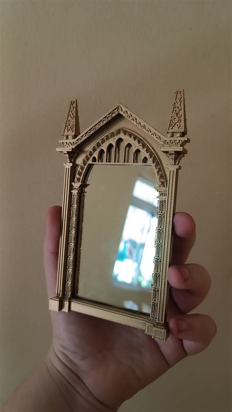 3D printable HARRY POTTER MIRROR OF ERISED • made with Ender 3 S1 Pro・Cults