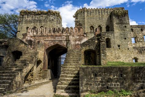 Nurpur Fort, pathankot, India - Top Attractions, Things to Do ...
