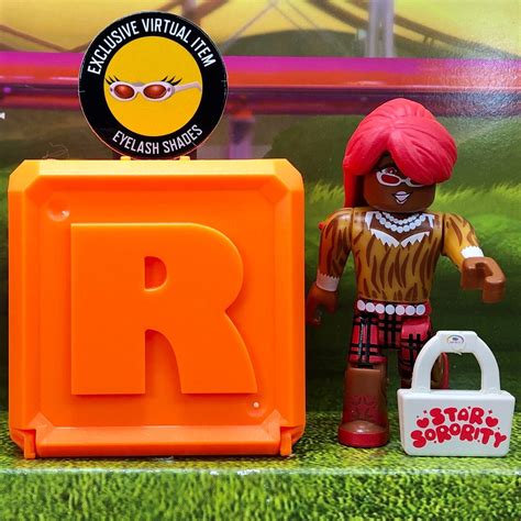Buy Roblox Celebrity Series 8 Orange Mystery Blind Box Figures Toy NEW ...
