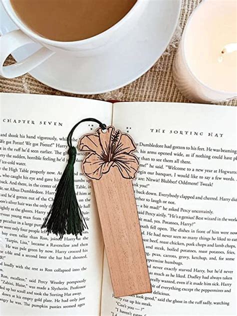 GORVI EXPORT Antique Wooden Bookmarks | Bookmark with Custom Messages ...