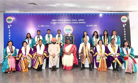 President Murmu graces 4th Convocation of AIIMS Rishikesh, says ...