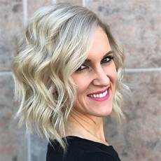 Hairstyles For Medium Length Hair by 10 Wavy Haircuts For Medium Length Hair 2020 Hairstyles For Medium Length Hair