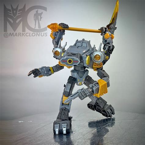 New Images and Details for upcoming Amalgamous Prime figure from Age of the Primes - Transformers - age of the primes nexus prime