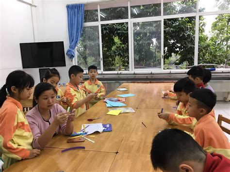 新疆乌恰县青少年学生积极参加暑期兴趣班|新疆|兴趣班|乌恰县_新浪新闻
