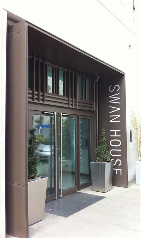 Shop Entrance 的图像结果