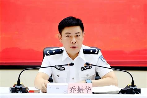甘肃省张掖市公安局举行三级警监警衔授衔仪式(组图)-特种装备网