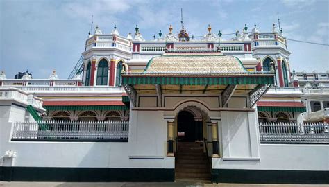 33 Famous Palaces In India Where You Taste Royalty In 2026!