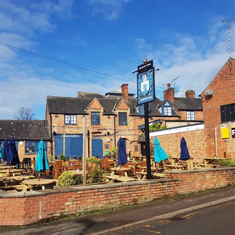 NARBOROUGH ARMS HOTEL - Hotel Reviews, Photos, Rate Comparison ...