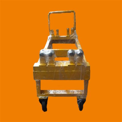 ROLL TROLLEY.jpeg - VISHAL ENGIEERS
