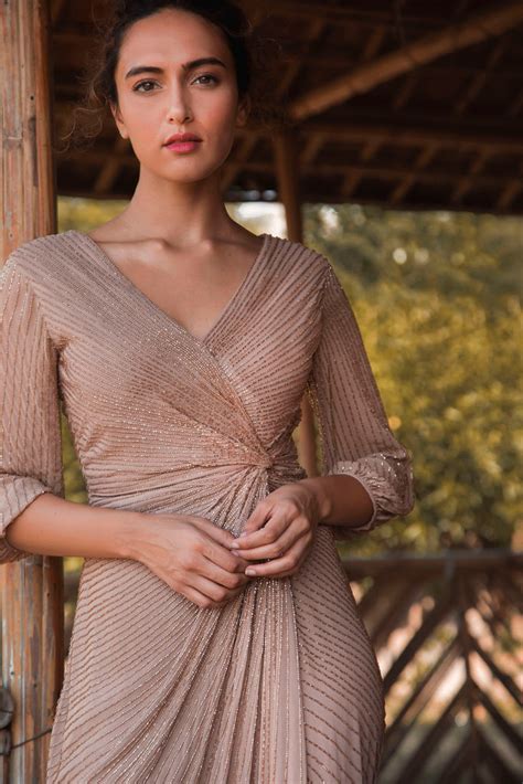 Shop western evening gowns in Surat. Bridal and Couture Gowns – Zwaan