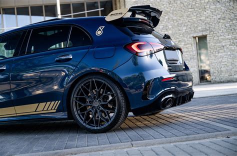 MERCEDES A35 AMG - VEHICLE GALLERY