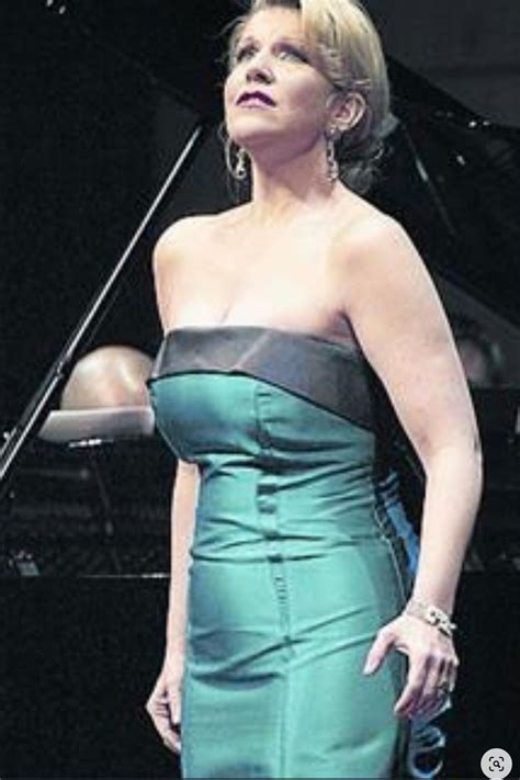 Best 12 Today’s Best Opera Singers: Sopranos and Mezzo-Sopranos – Artofit