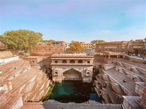 From Agrasen Ki Baoli To Rani Ki Vav, These 5 Magnificent Stepwells In ...