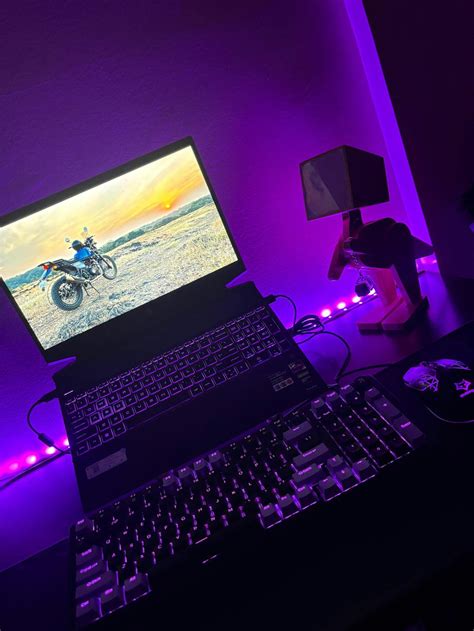 Hive98 Full-Size All Black Wired Gaming Keyboard – Kreo