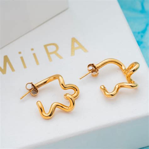 The Tweaked Golden Locks – Miira