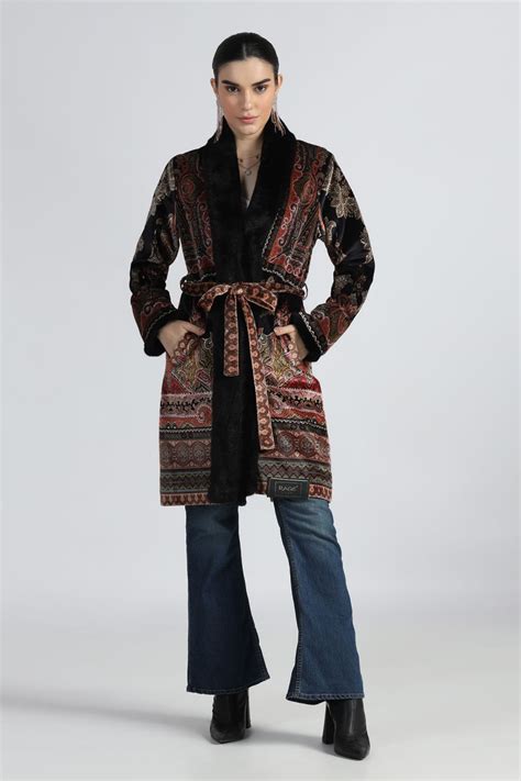 Women Branded Clothing - Buy Kurtis, Tunics, Dresses, Tops, Kaftan ...