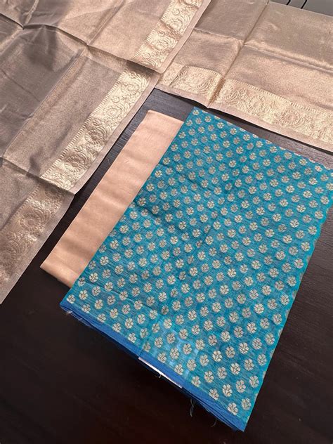 Rama Green Jacquard Handloom Suit – HandloomEmporium