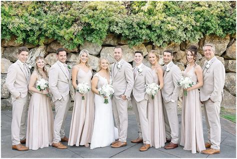 20 wedding parties that prove bridesmaids jumpsuits are just as beautiful as dresses – Artofit