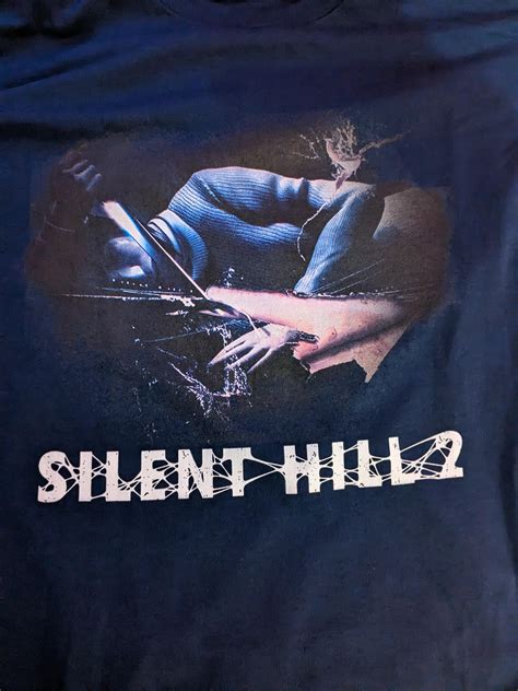 There aren't really many good official Silent Hill shirts, so I had ...