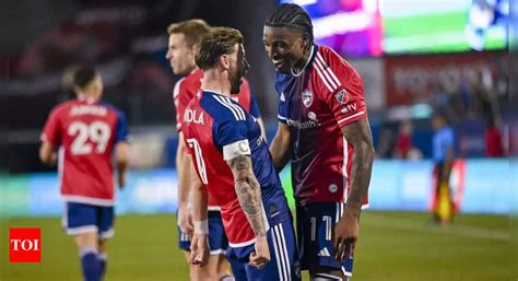 FC Dallas snatch last-minute victory over San Jose Earthquakes | World ...