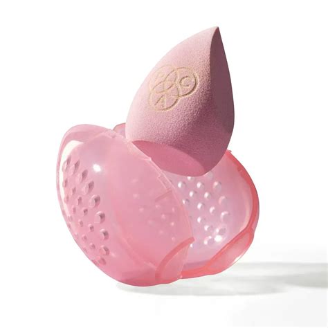 Classic Perfector Sponge – Teardrop Makeup Essential