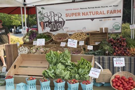 Local Farmers Market 的图像结果