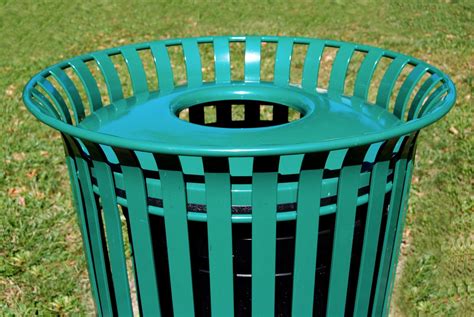 Decorative Trash Cans