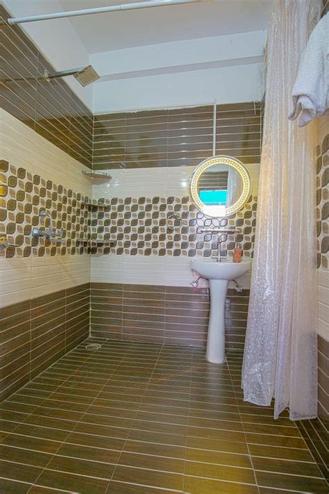 THE BUNKSTERS BIR (Himachal Pradesh) - Hotel Reviews, Photos, Rate ...