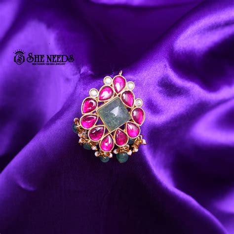 ROYAL GEMSTONE PENDANT