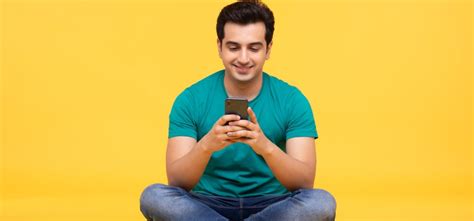 50 best conversation starters on text to initiate a conversation with a ...
