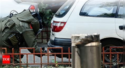 Bomb Squads: Bomb Squads Ramp Up Readiness in Response to Hoax Bomb ...