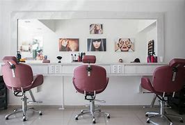 beauty salon voyeur pics