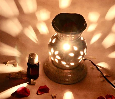 Sangam Fragrance Electric Ceramic Aroma Oil Diffuser Matki Shape with ...