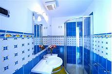 ceramiche vietri bagno ceramiche vietresi idee d arredo ceramiche vietri bagno ceramiche vietresi idee d arredo