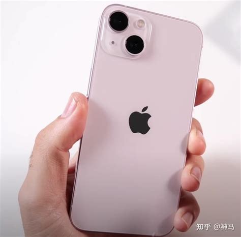 苹果13哪个颜色最畅销：苹果13粉色图鉴 - 寂寞网
