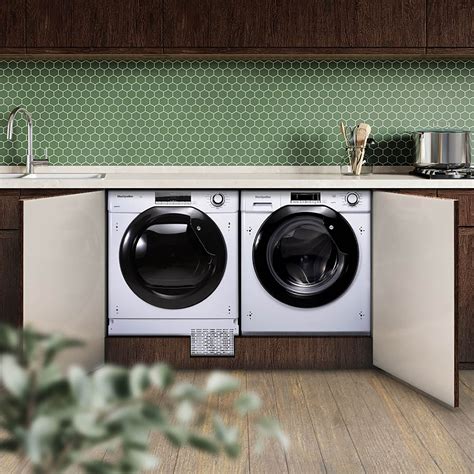 Fitting a Door to an Integrated Washing Machine 的图像结果