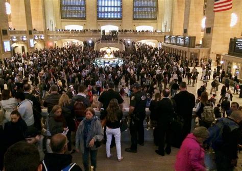 New York Today: Fire Snarls Metro-North Service at Grand Central - The ...