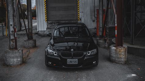 Download wallpaper 3840x2160 bmw, car, front view, black, garage 4k uhd ...