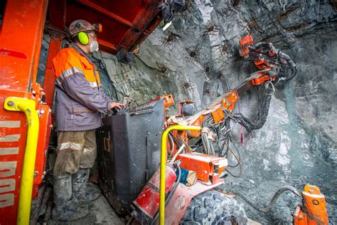 Mining health safety – 7 common risks to protect yourself against ...