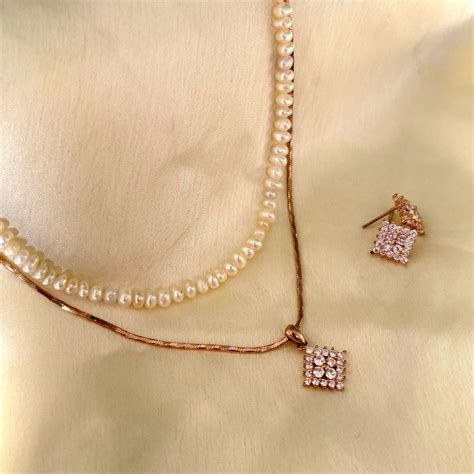 Rose Gold 92.5 Silver Pendant Set & White Pearl Chain - CherishBox ...